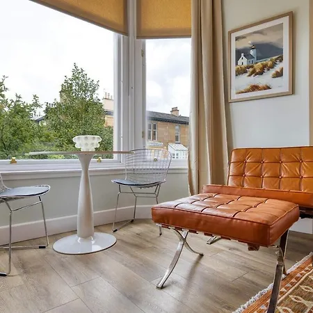 Oasis Craigpark * Glasgow