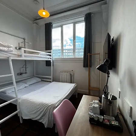 Safestay Charing Cross 3* Glasgow