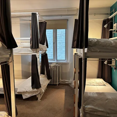 Safestay Charing Cross 3*