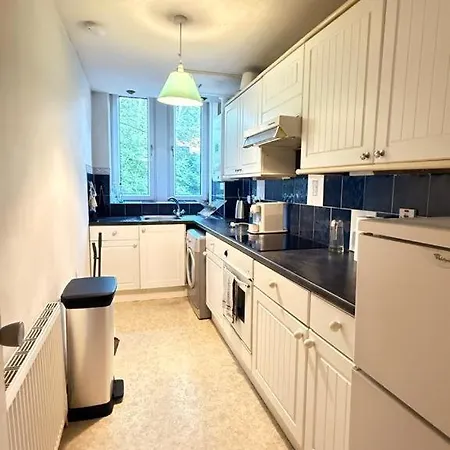 Apartmán One Bedroom Flat Close To Centre And Amenities *