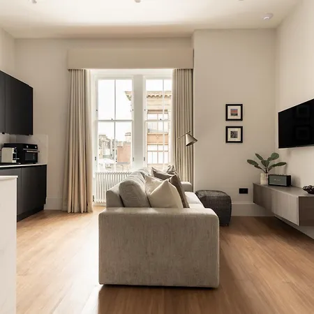 Moment Blythswood St Appart hôtel 3*