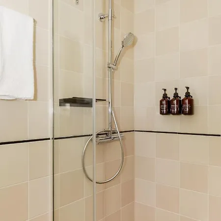 The Social Hub Hotel 4*