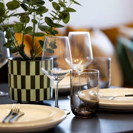 Luxury Refurbished Retreat Apartman