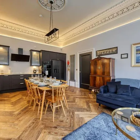 The Burnbank Experience * Glasgow