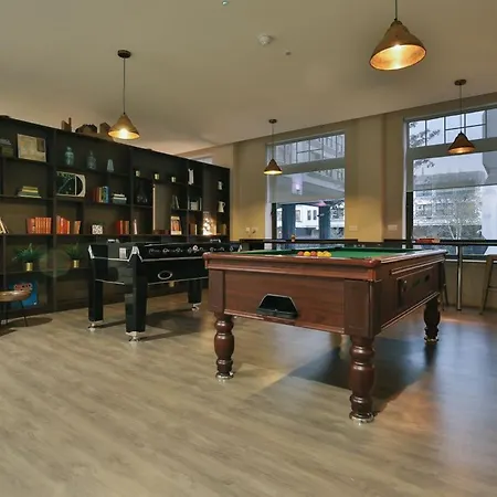 Apartament For Students Only - Bath Street In Glasgow