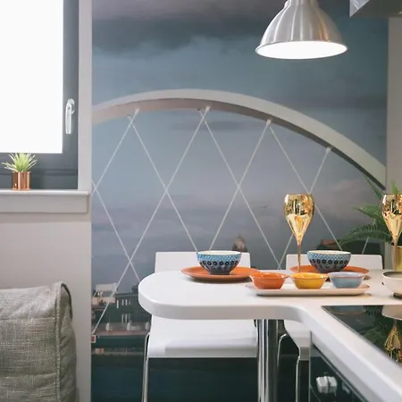 For Students Only - George Street In Apartment Glasgow