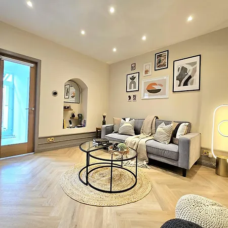 Newly Renovated Gem - Free Parking & Modern Comfort