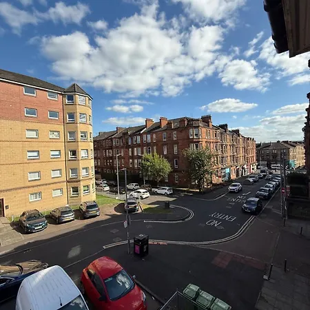 Luxurious 2br, 8 Mins From Centre Apartamento Glasgow