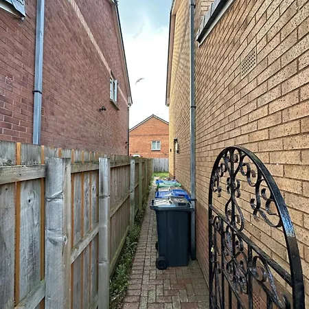 Appartamento Tartan Nest- Entire House- Sleeps 8 Guests