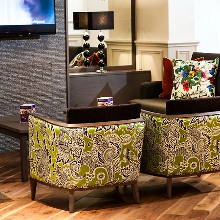 Hotel Leonardo West End 3*