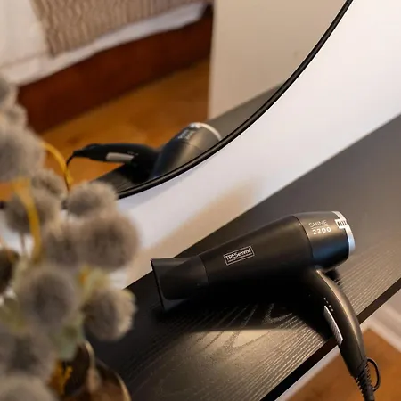 Botanic House - 3br - Private Parking בית נופש גלאזגו