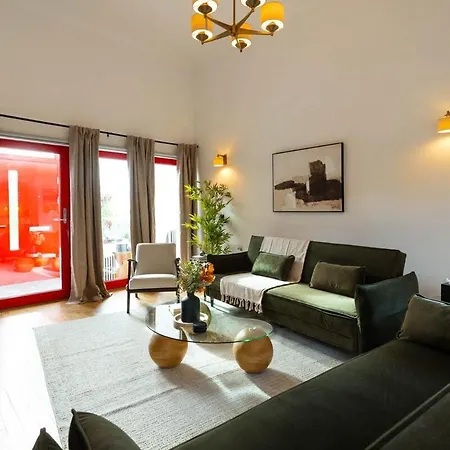 Botanic House - 3br - Private Parking בית נופש גלאזגו