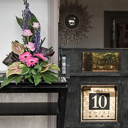 Number 10 Hotel 4*