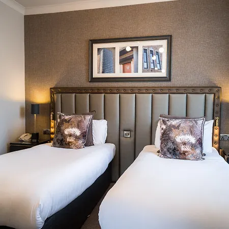 Number 10 Hotel Glasgow