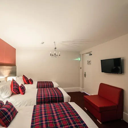 Royal West End Hotell