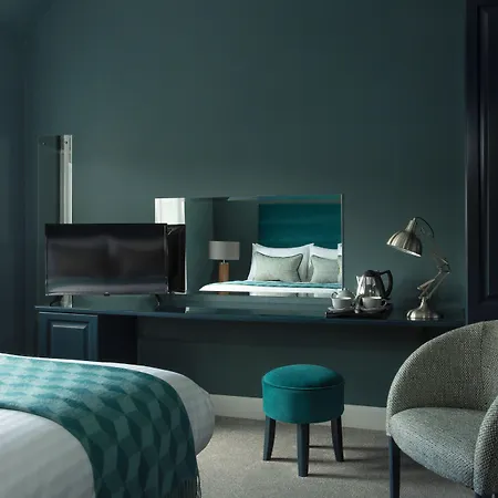 The Orchard Park 3* Giffnock