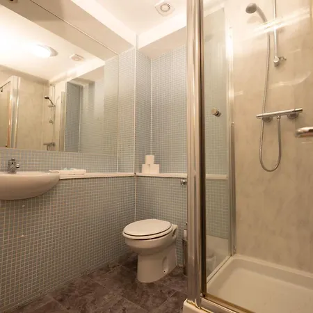 Muirhouse 2br With Free Parking Apartment Glasgow