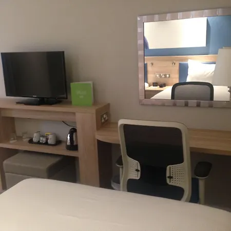 Отель Hampton By Hilton