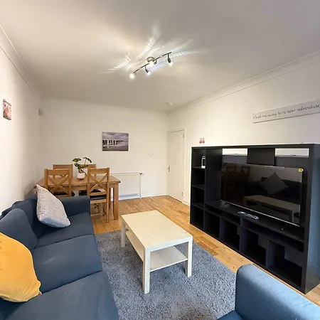 Knightswood Holiday home *