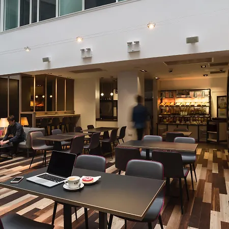 מלון Point A גלאזגו