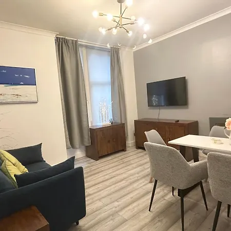 2b Near Sec, Ovo Hydro & Centre