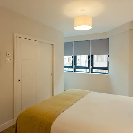 格拉斯哥巴斯街高级公寓式酒店 * 格拉斯哥