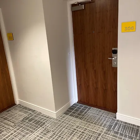 格拉斯哥巴斯街高级公寓式酒店 * 格拉斯哥