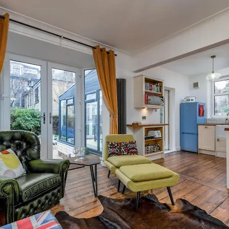 Tranquil Retreat * غلاسغو