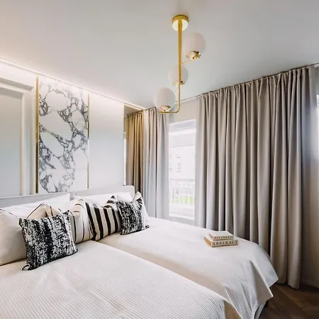 Jw Executive Aparthouse *