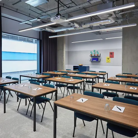 The Social Hub Ξενοδοχείο 4*