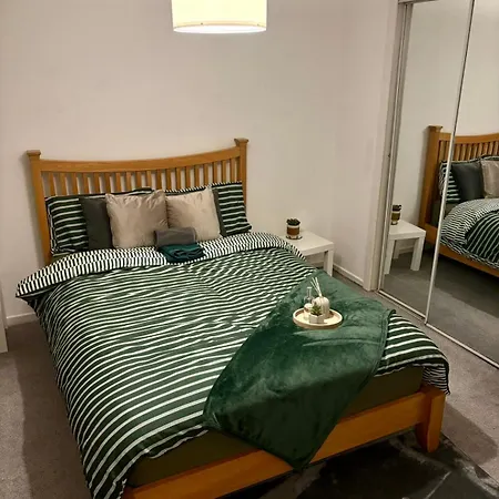 Tartan Nest- Entire House- Sleeps 8 Guests Appartamento *