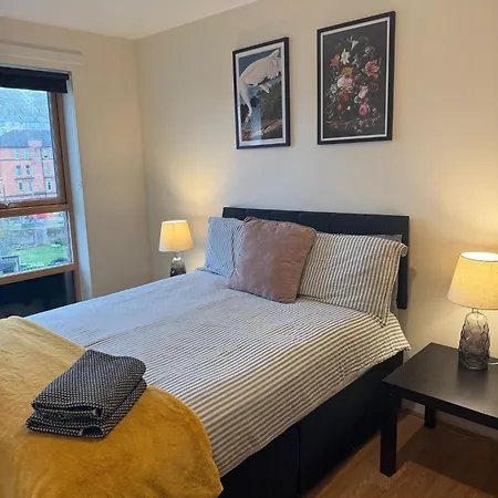 Lejlighed 2br With Parking Near Southside And Queens Park Glasgow
