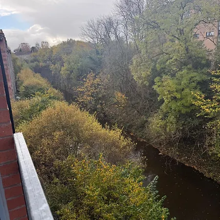 2br With Parking Near Southside And Queens Park Lejlighed *