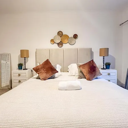 Attractive 3 Bedroom 格拉斯哥