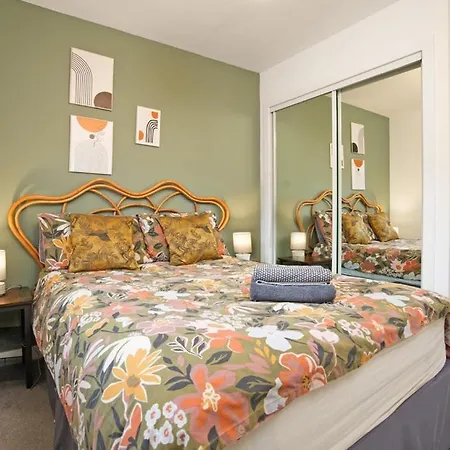 2bed East End Gem With Free Parking Lejlighed