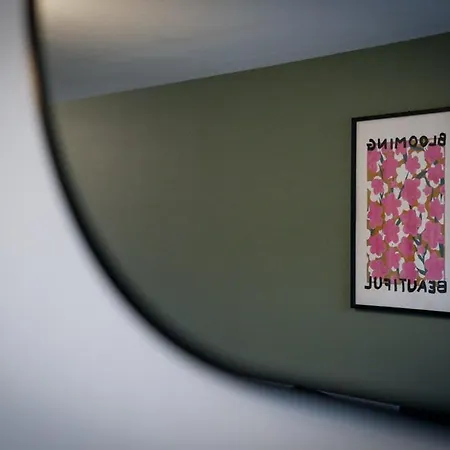 2bed East End Gem With Free Parking *