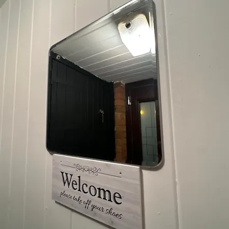 Сasa de vacaciones Hydro Secc House 10 Minute Walk Glasgow