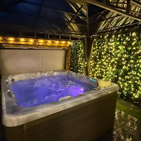 Welcome To Your Perfect Getaway * Глазго