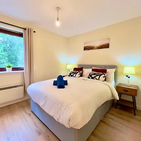 Garden-view 2br - Free Parking & Wifi 아파트 *
