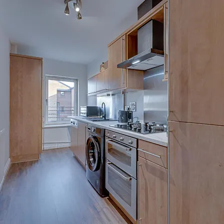 The Ovo Hydro Penthouse With Free Parking Appartement *