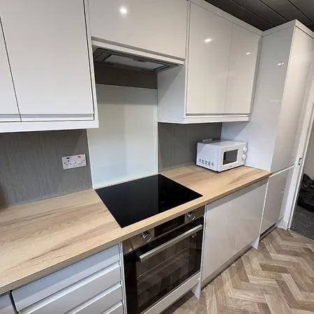 In Glasgow3br -ziplinks - Sleeps 6 G51 * Глазго