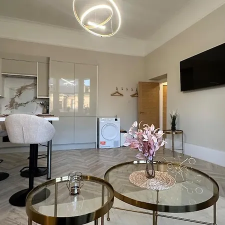 Lägenhet Romantic Brand New Flat, Centre Glasgow