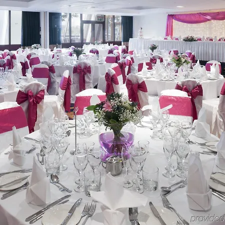 Crowne Plaza By Ihg 4*
