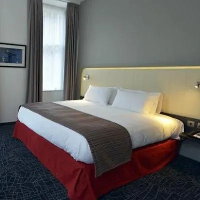 The Address 4*