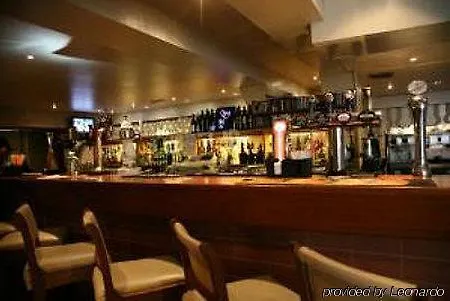 Acorn Hotel 3*