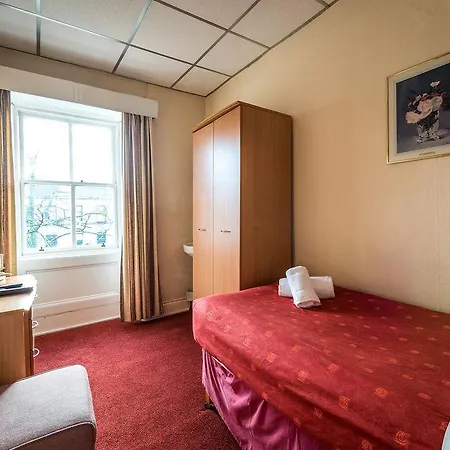 Guest house The Kelvin West End 2*