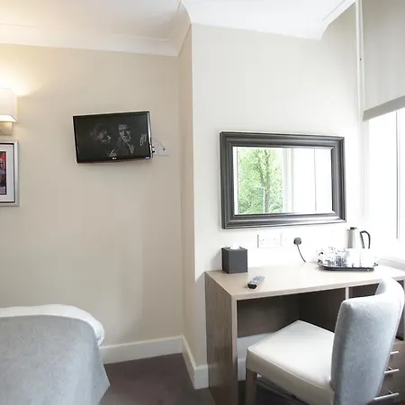 Ambassador 3* Glasgow