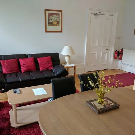 The Kelvin West End Guest house 2*