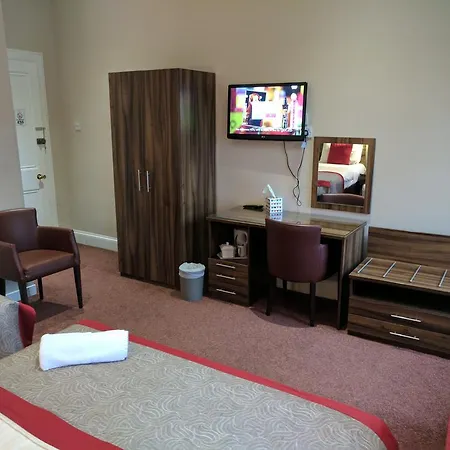 Guest house The Kelvin West End 2*