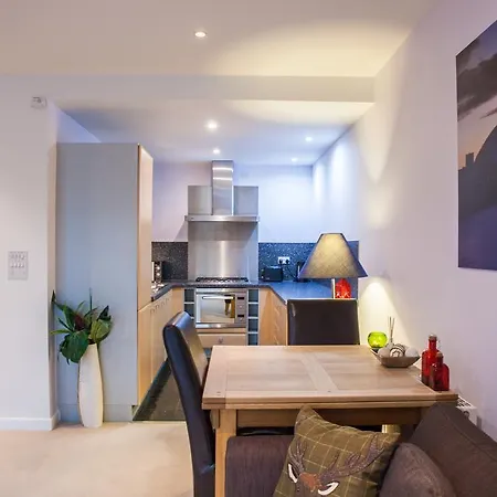 Riverside West End Apartment Glasgow